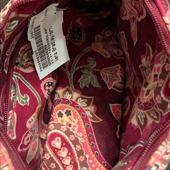 Vera Bradley medium size hand bag. - Picture 3 of 6